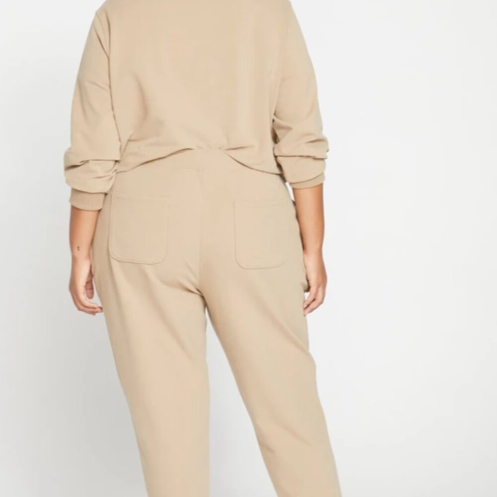 Universal Standard Jogger Sweatshirt Set - Picture 2 of 8